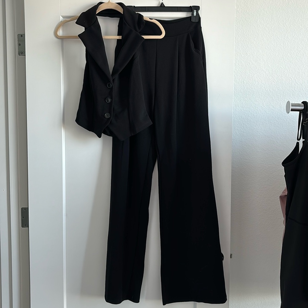 Fashionnova Black Vest Past Set